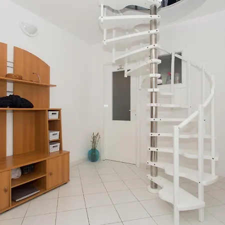 3 Bedroom Front In Tatil Evi Rogoznica (Sibenik-Knin)