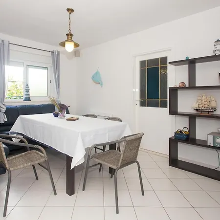 Tatil Evi 3 Bedroom Front In