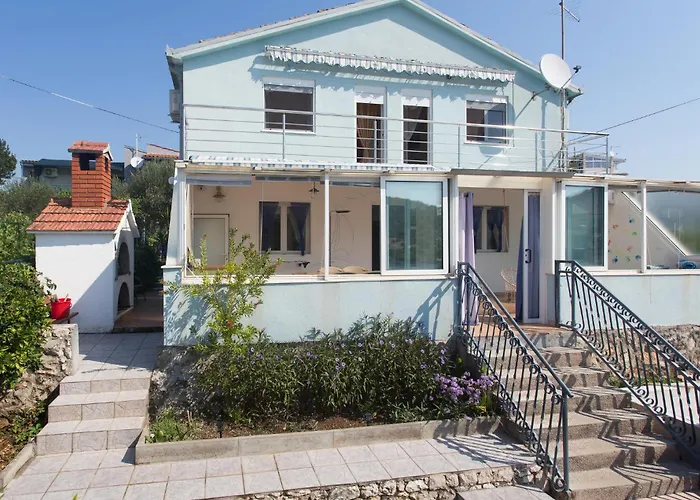 In With Wifi * Rogoznica (Sibenik-Knin)